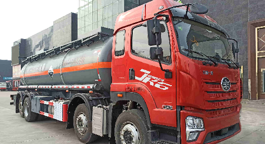 解放腐蝕性物品罐式運輸車 產(chǎn)